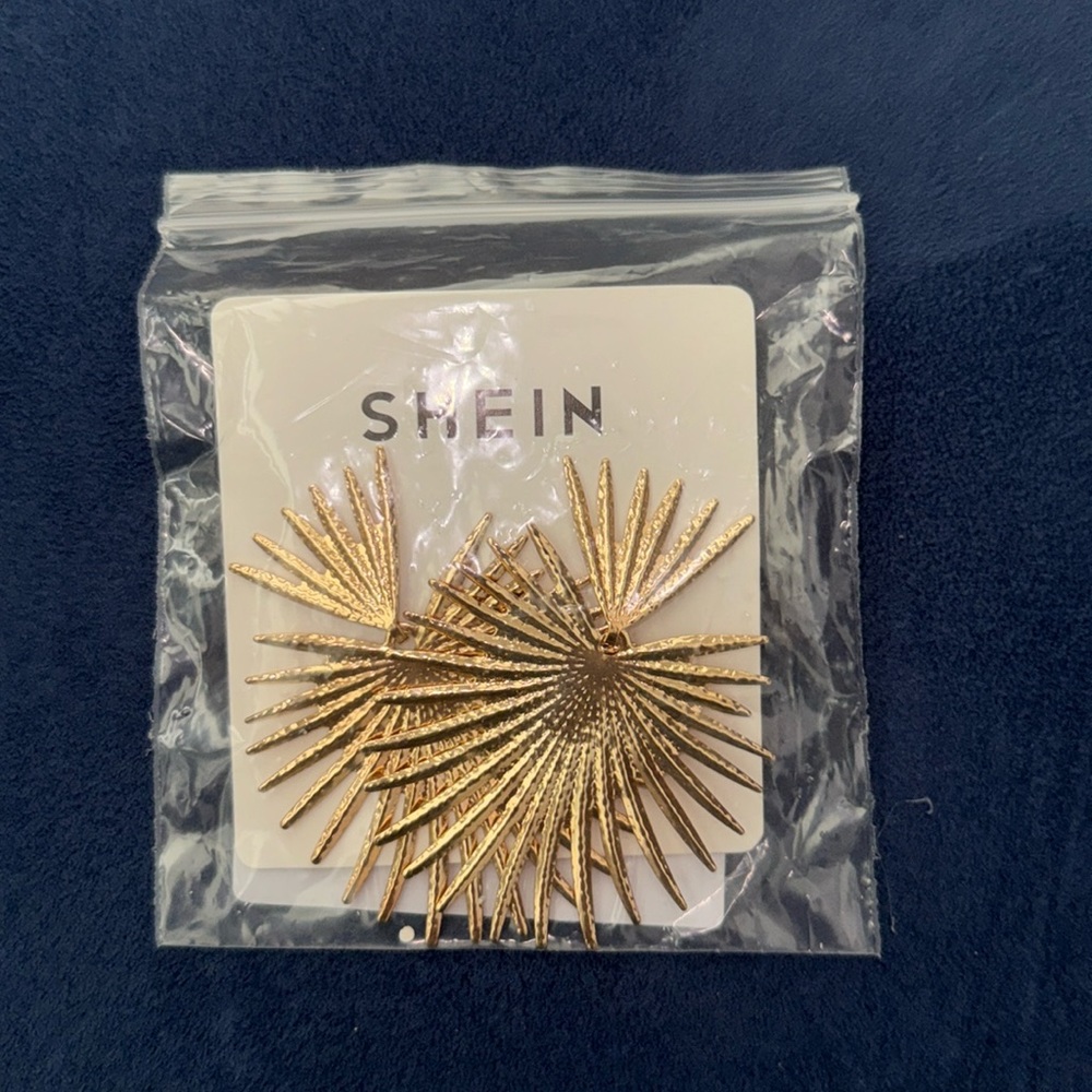 Fashion Earrings, Gold Tone